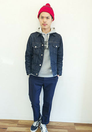 シュプリームパーカーコーデ3