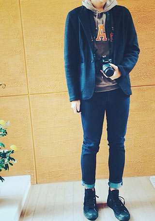 GAPパーカーコーデ3