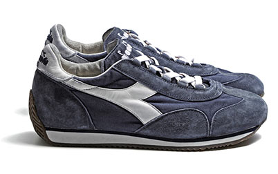 ディアドラスニーカー1