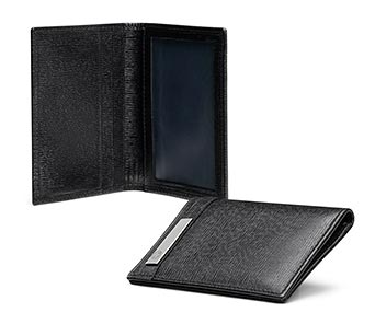 グッチ定期入れ1