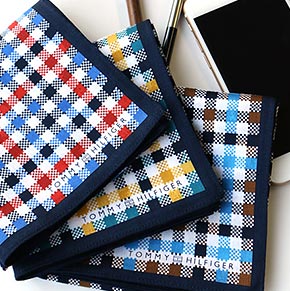 トミーヒルフィガーハンカチ1