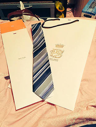 ポールスミスネクタイ1