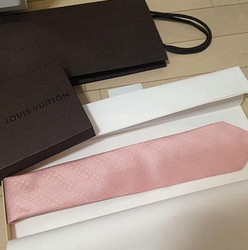 ルイヴィトンネクタイ