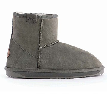 EMUムートンブーツ1