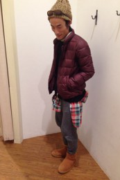 ミネトンカムートンブーツ着こなし3