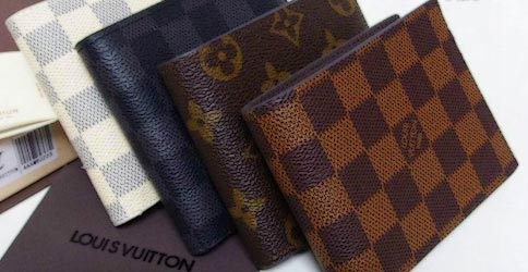 ハイブランド財布