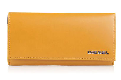 ディーゼル財布3