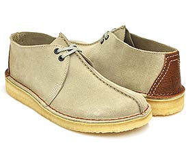 クラークスデザートトレック