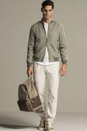 ブルネロ-クチネリ着こなし2