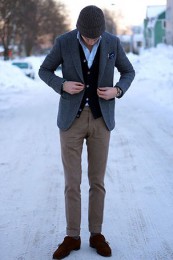 ジョンスメドレーニットコーデ1