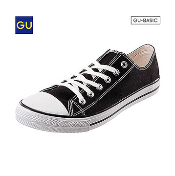 guスニーカー