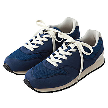 無印スニーカー1