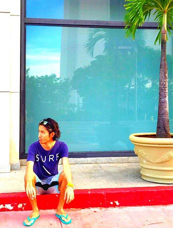 ハーレー-ボードショーツコーデ2