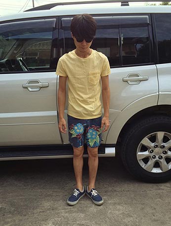 クイックシルバー-ボードショーツコーデ