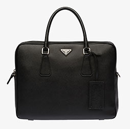 プラダビジネスバッグ1