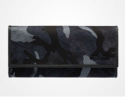 プラダキーケース3