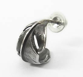 シンパシーオブソウルピアス1