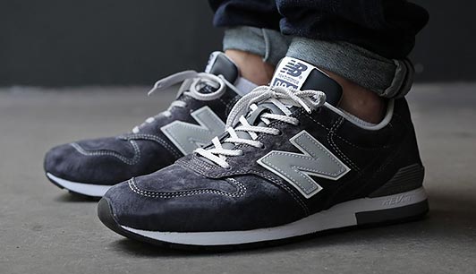 ニューバランススニーカー3