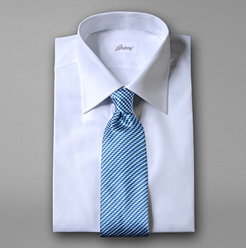 ブリオーニネクタイ1