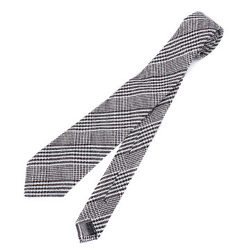 タケオキクチネクタイ3