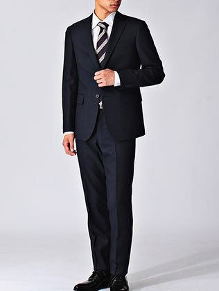 タケオキクチスーツ1