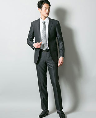 ジョゼフ-オムスーツ1