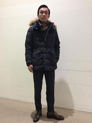 ダウンコートスーツコーデ1