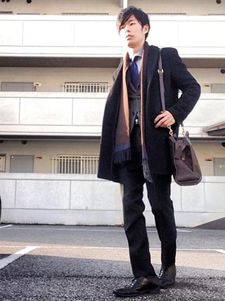 チェスターコートスーツコーデ1