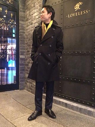 トレンチコートスーツコーデ4