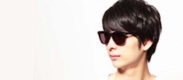 サングラス男性