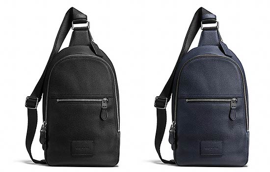 コーチボディバッグ1