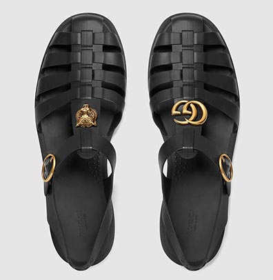 グッチサンダル2