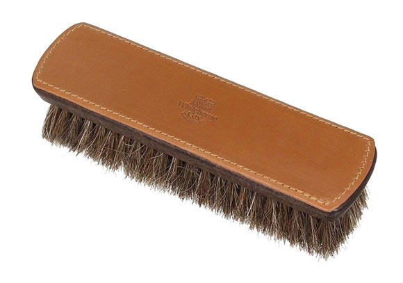 バックド ブラシ