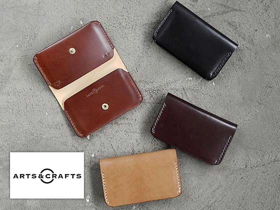 アーツ アンド クラフツ