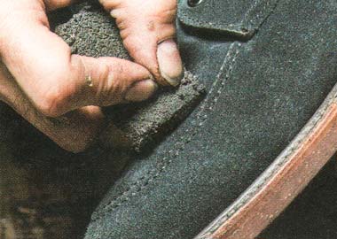 スエード靴 手入れ