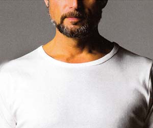 Tシャツ クルーネック