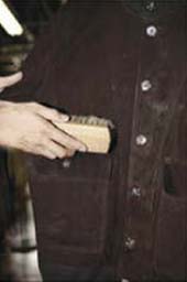 スエードジャケット 手入れ