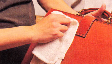 レザーバッグ 手入れ5