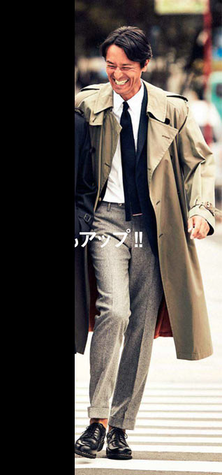 オーラリー トレンチコート