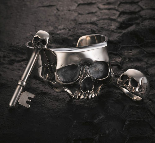 ドッグ ステイト シルバーアクセサリー