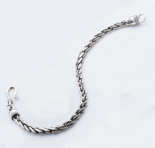 スーマン・ダックワ シルバーアクセサリー2